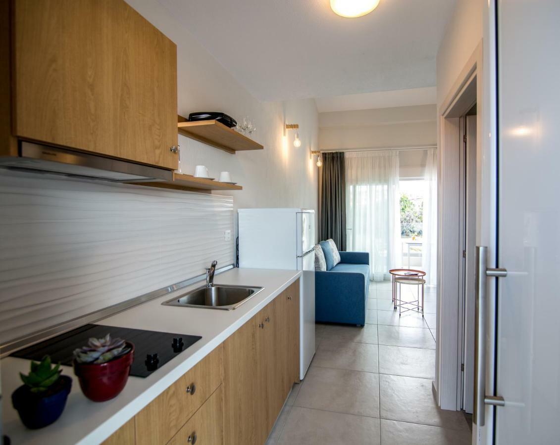 The Papoutsakis Apartments Nikiti  Dış mekan fotoğraf